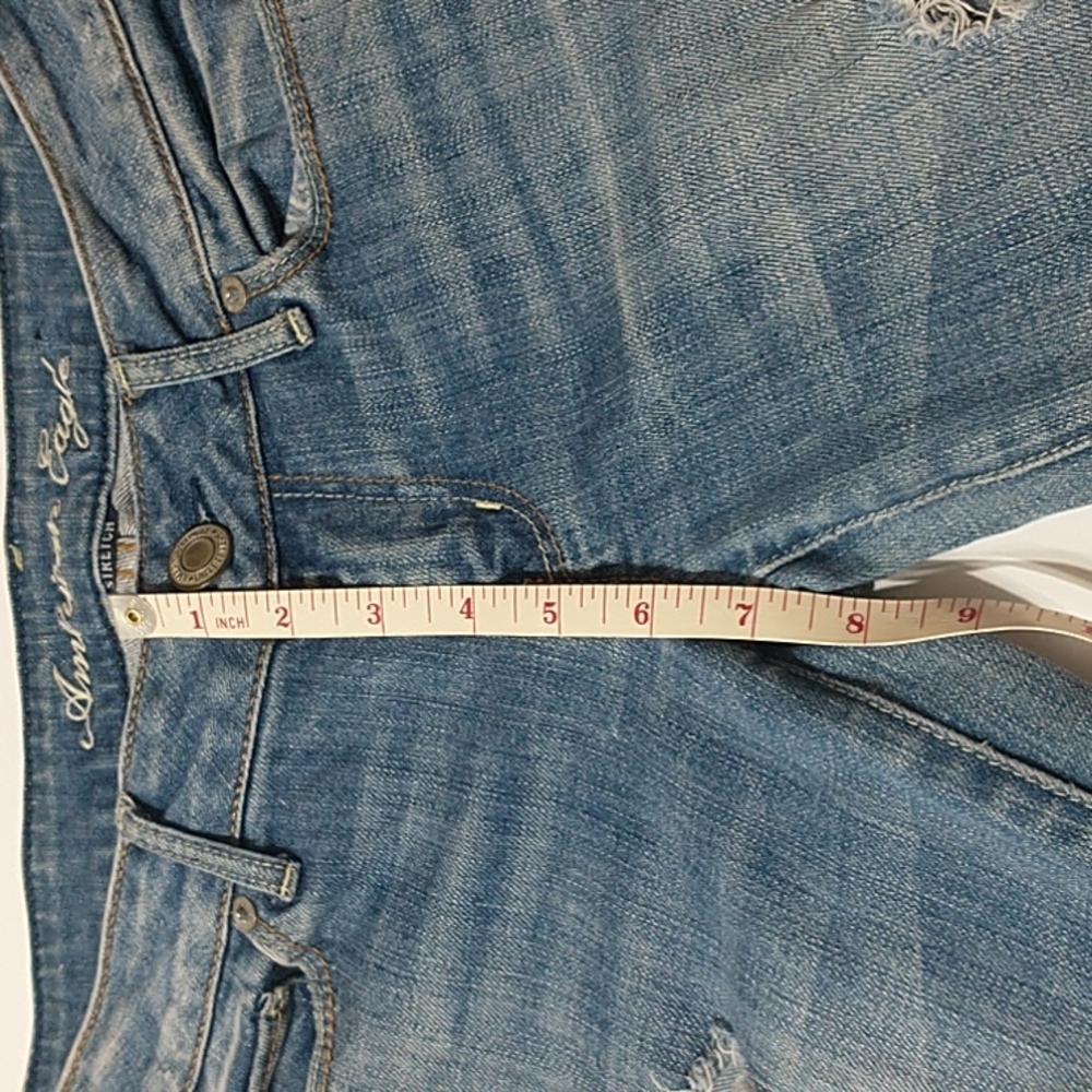 American Eagle skinny destressed womens jeans Size 4 - Picture 4 of 9